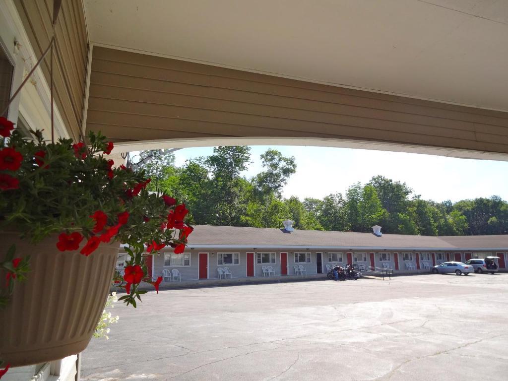 Gorham Motor Inn Εξωτερικό φωτογραφία